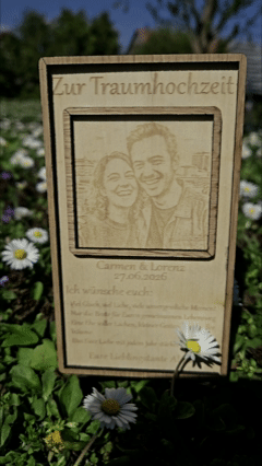 Ewiges Versprechen – Exklusives Hochzeitsgeschenk aus Echtholz mit Fotogravur