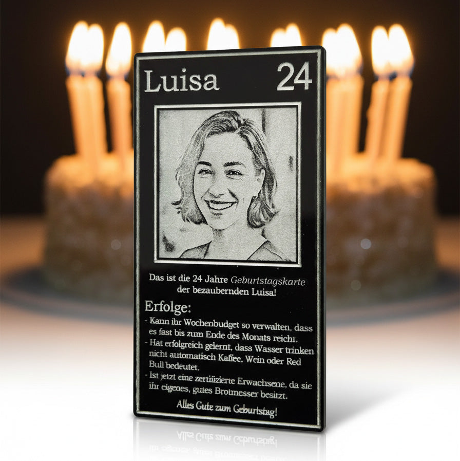 Exklusive schwarze Glas-Geburtstagskarte mit Fotogravur als edles Geschenk für Frauen.