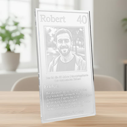 Personalisierte Geburtstagskarte aus Glas mit edler Fotogravur als besonderes Männergeschenk.